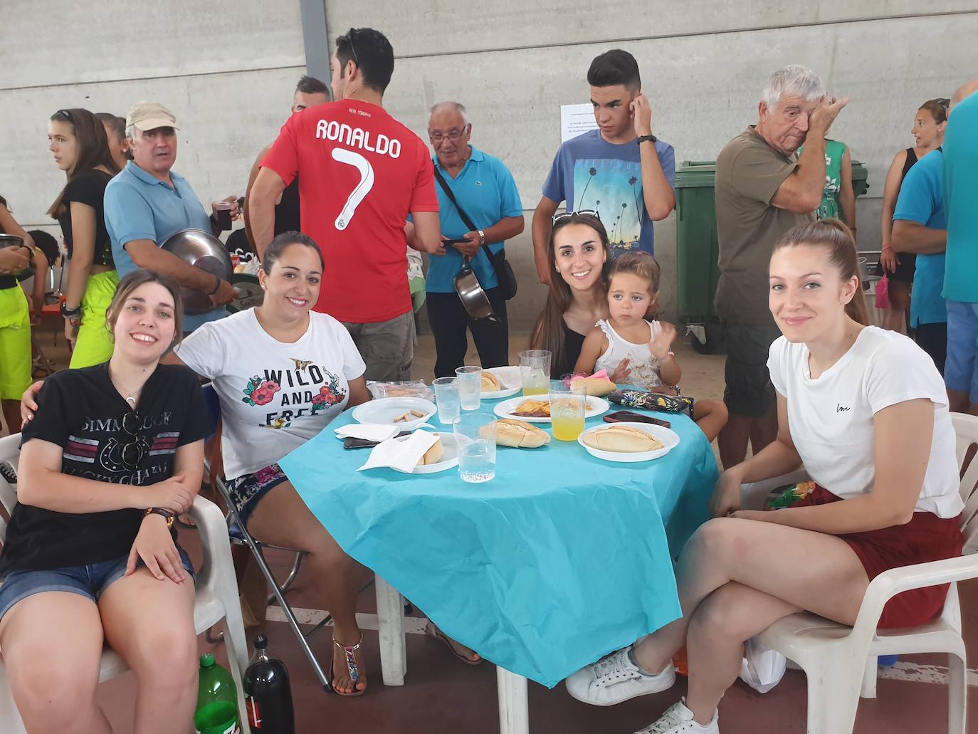 Fotos: Paellada en Linares de Riofrío