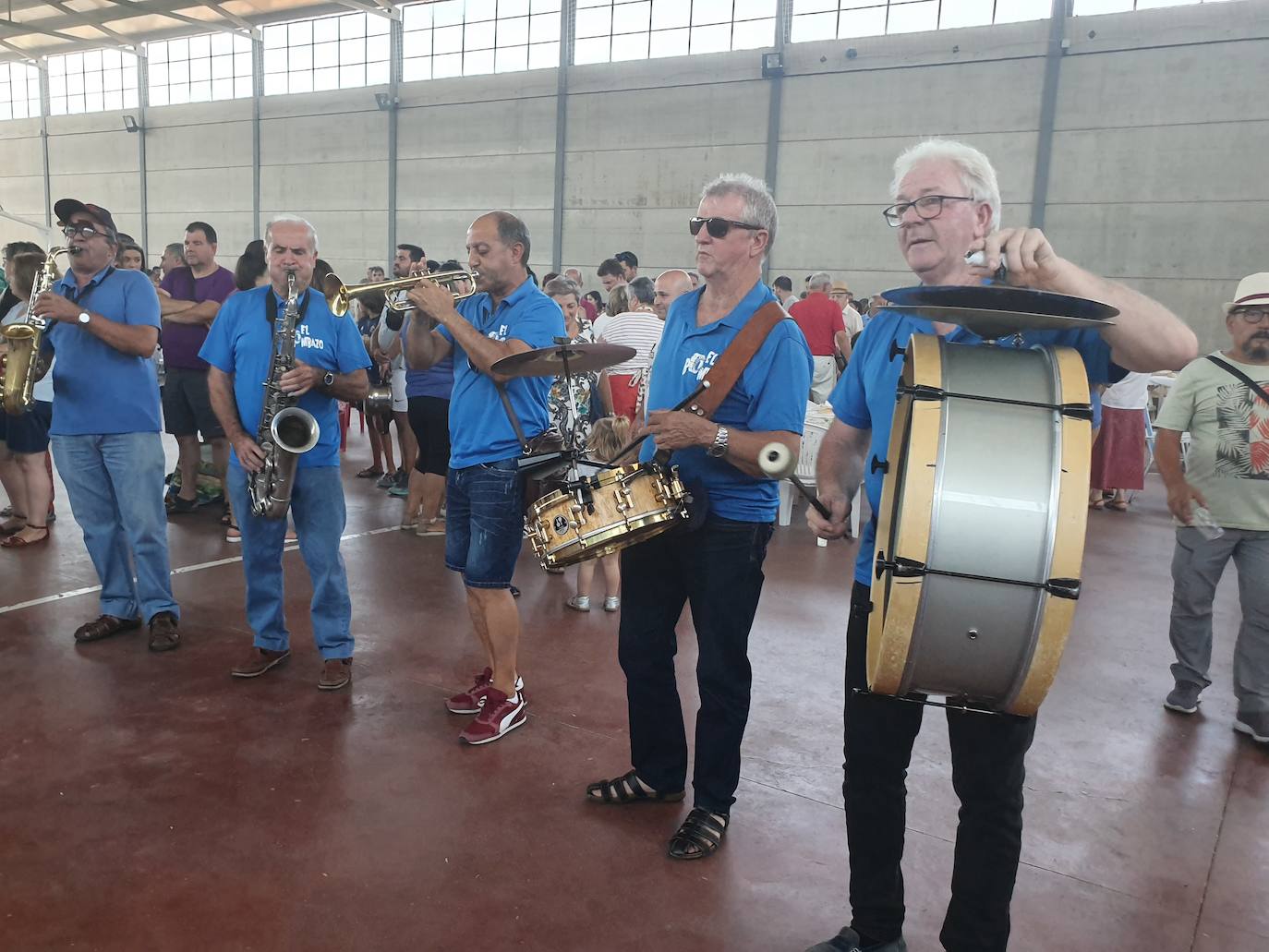 Fotos: Paellada en Linares de Riofrío