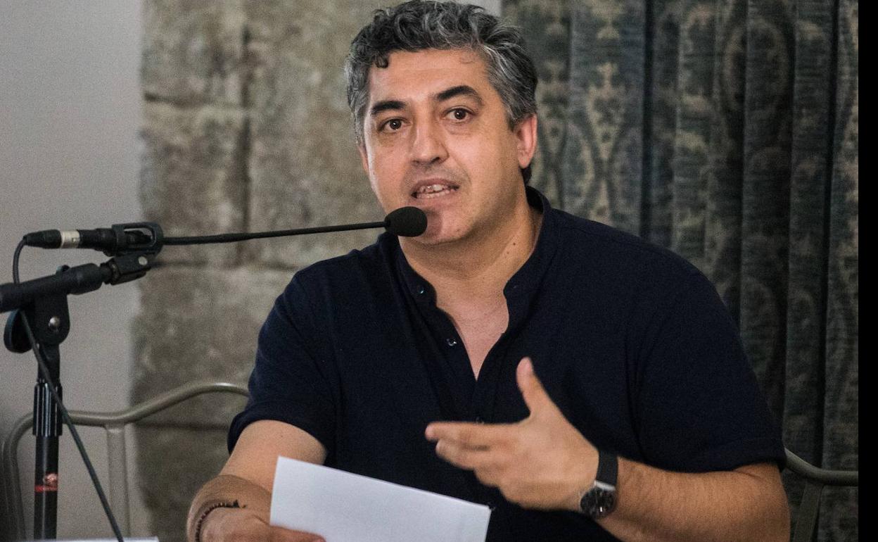 Manuel Jesús González, durante una intervención en una mesa redonda. 