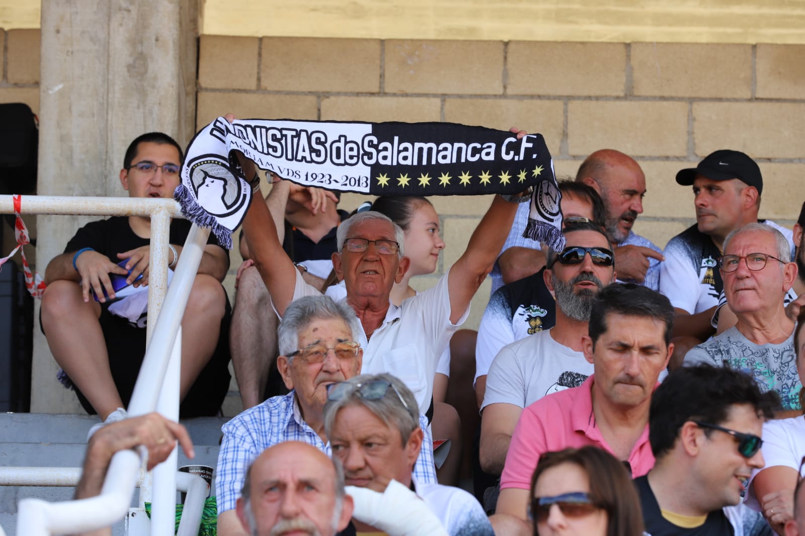 El Mérida, con dos exunionistas en sus filas, Cristo Medina y Diego del Castillo, ha sido el rival elegido para cerrar la pretemporada en Salamanca por parte del Unionista, en un partido con goles y que ha servido para afinar la puesta a punto del equipo charro. 