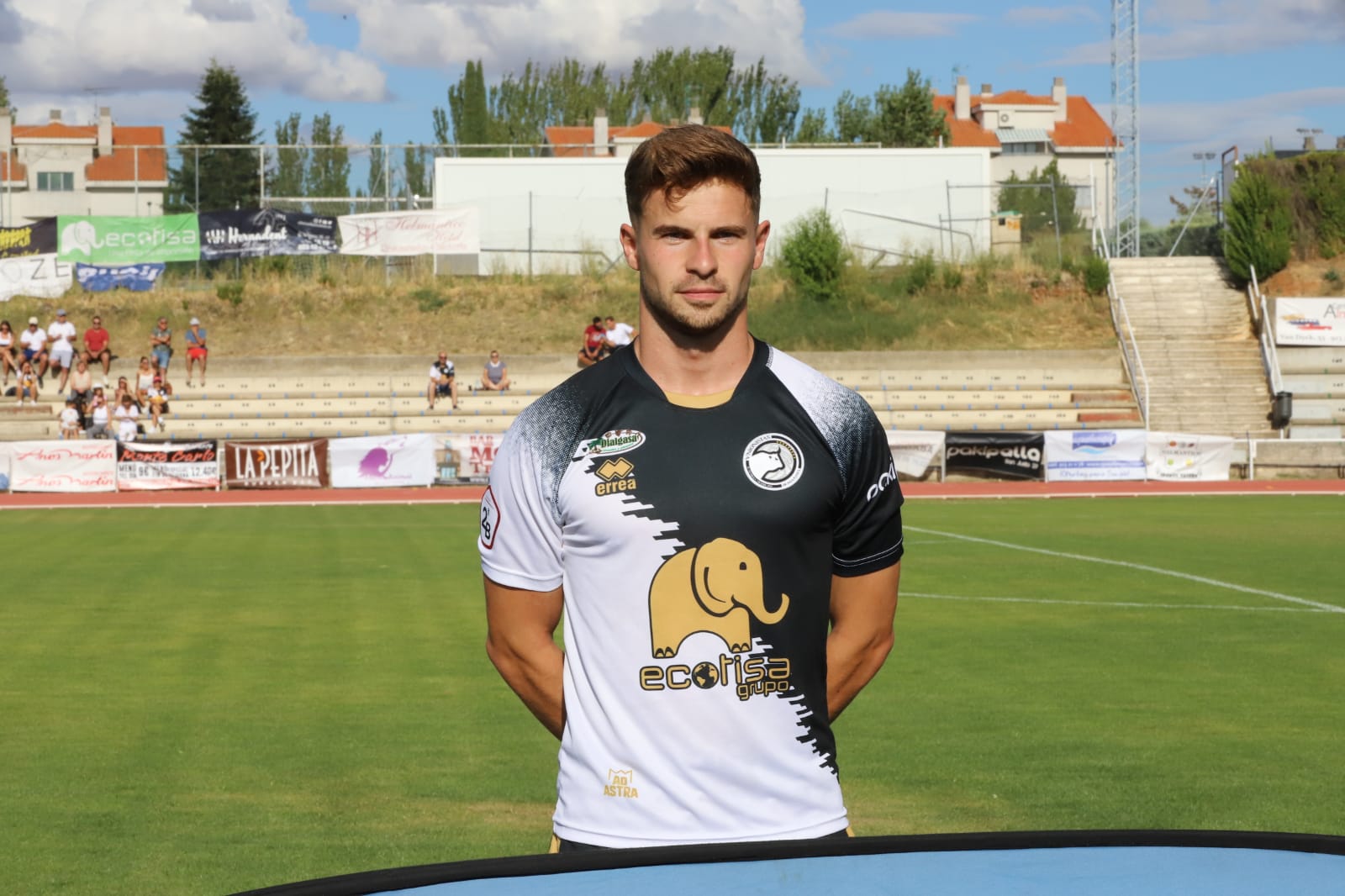 El Mérida, con dos exunionistas en sus filas, Cristo Medina y Diego del Castillo, ha sido el rival elegido para cerrar la pretemporada en Salamanca por parte del Unionista, en un partido con goles y que ha servido para afinar la puesta a punto del equipo charro. 