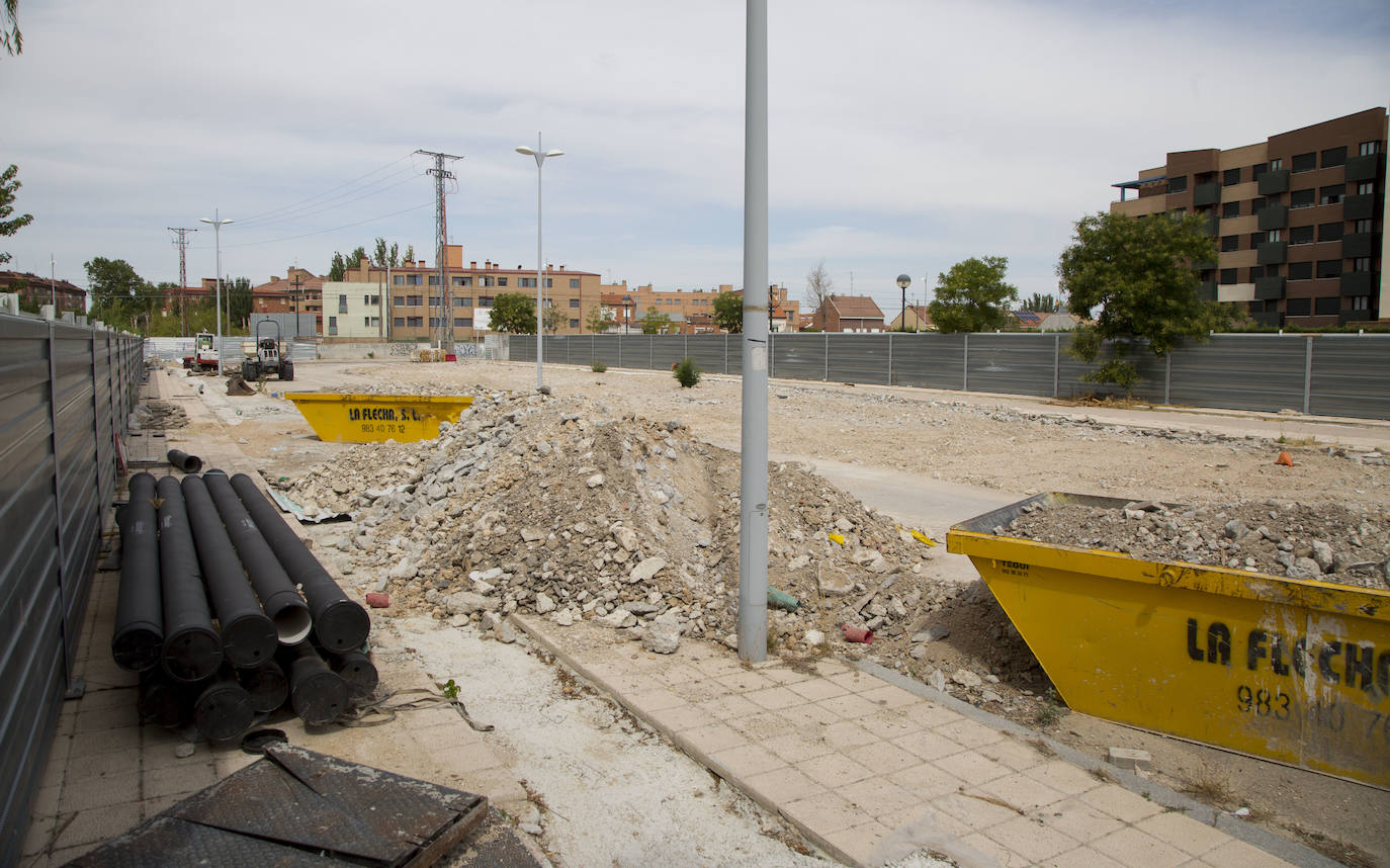 Fotos: Obras para construir el túnel para vehículos entre las calles Andrómeda y Nochevieja