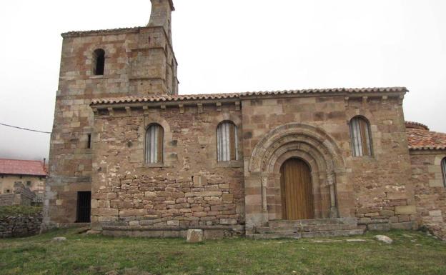 Iglesia de Salcedillo, tras su rehabilitación a través del Plan Románico Norte.