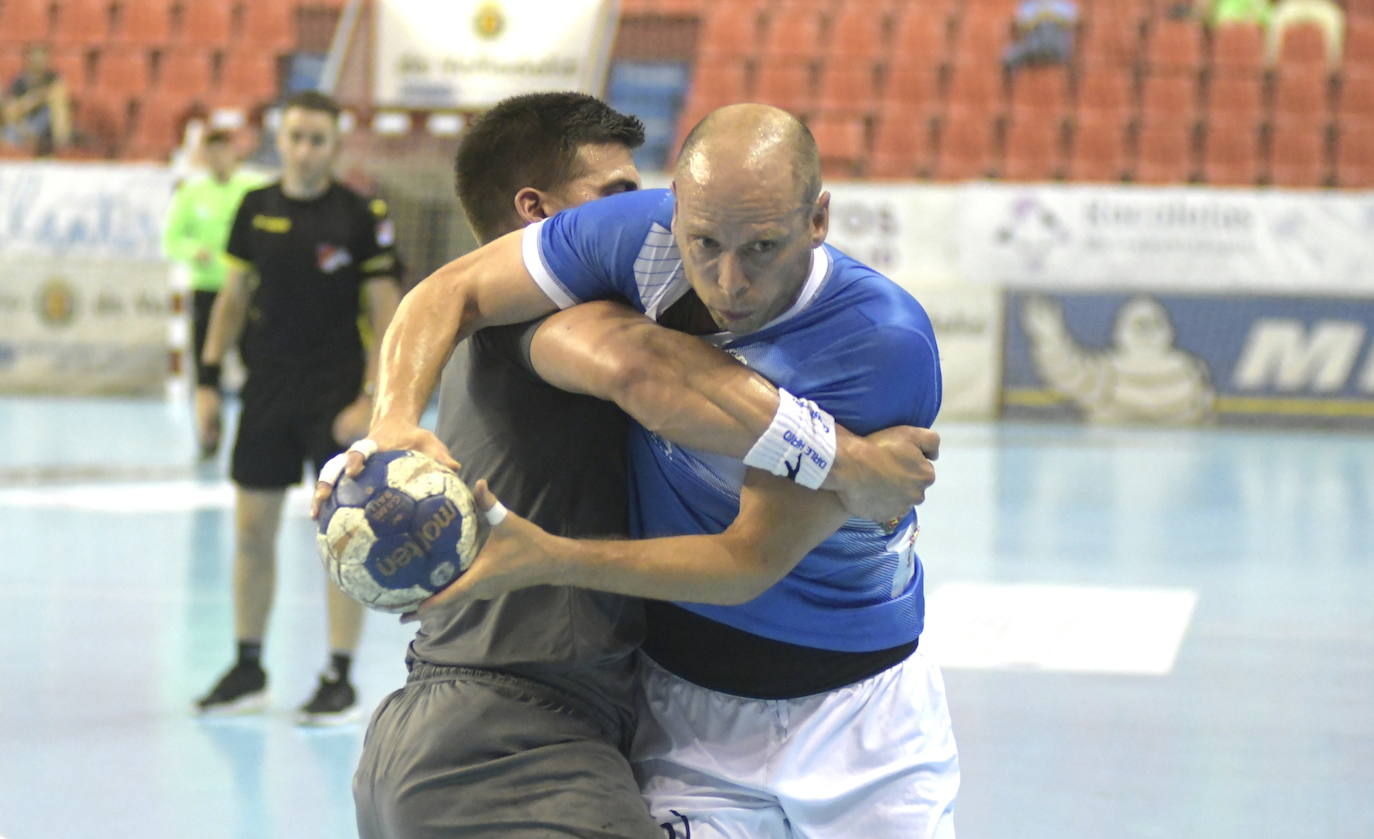 Fotos: Recoletas Atlético Valladolid 28 - 23 BM Villa Aranda