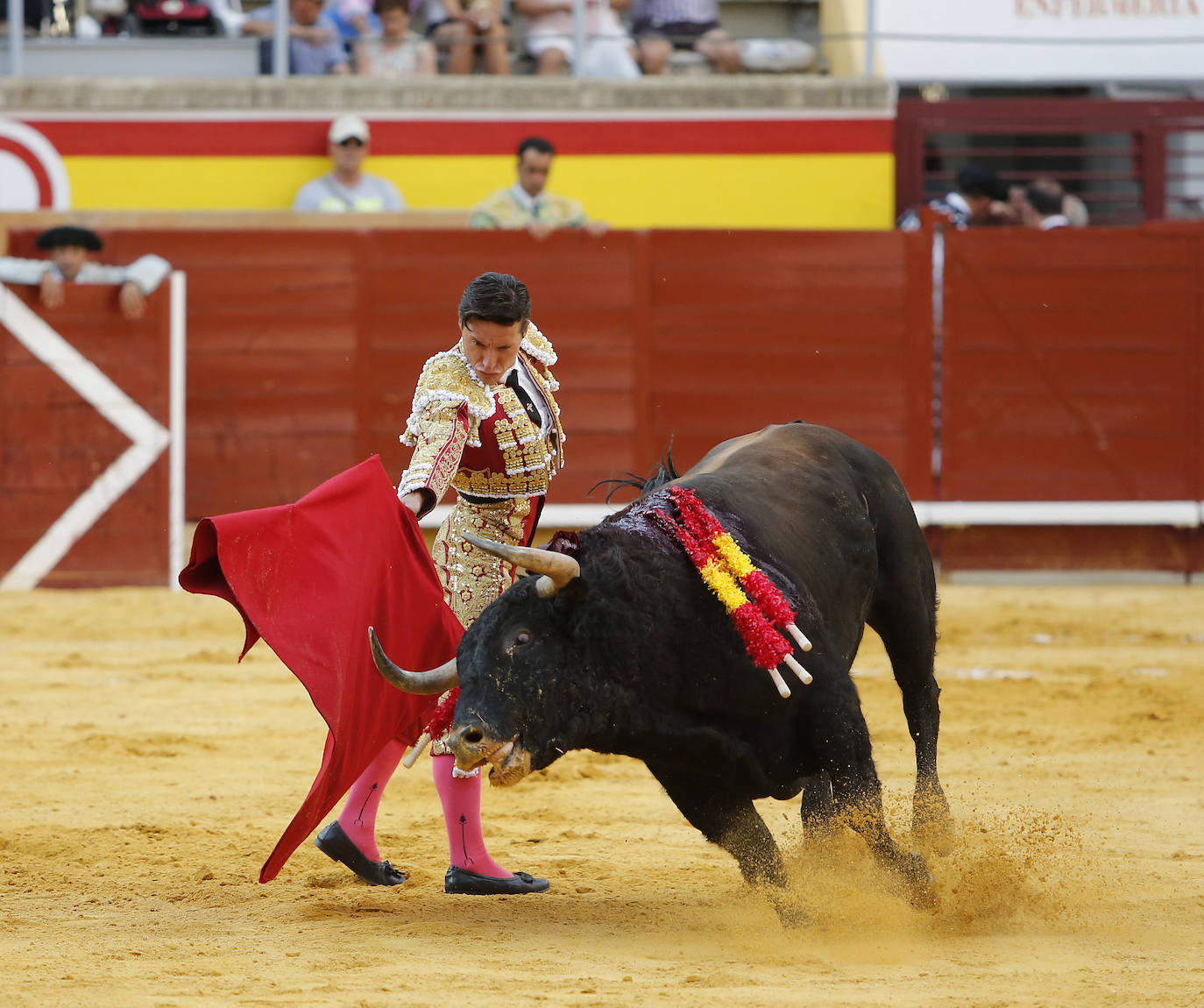 Fotos: Primera de abono de las Ferias y Fiestas de San Antolín 2019