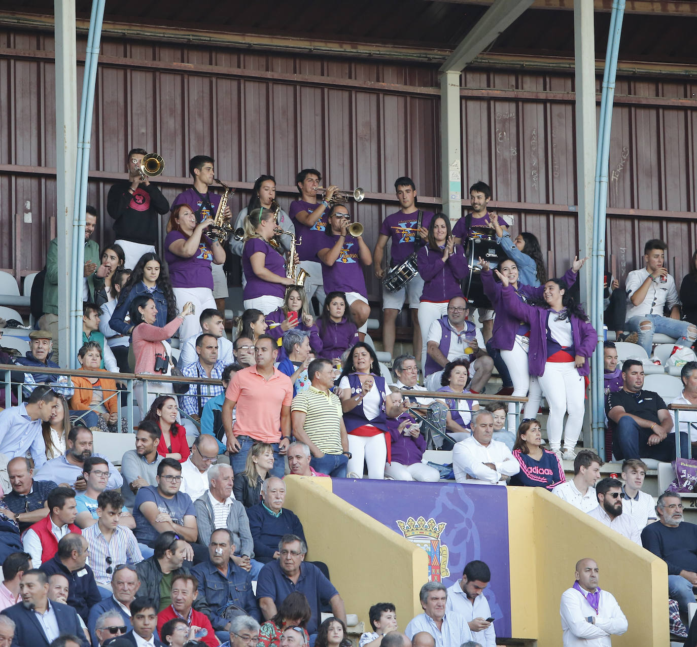 Fotos: Público en la última corrida de ferias