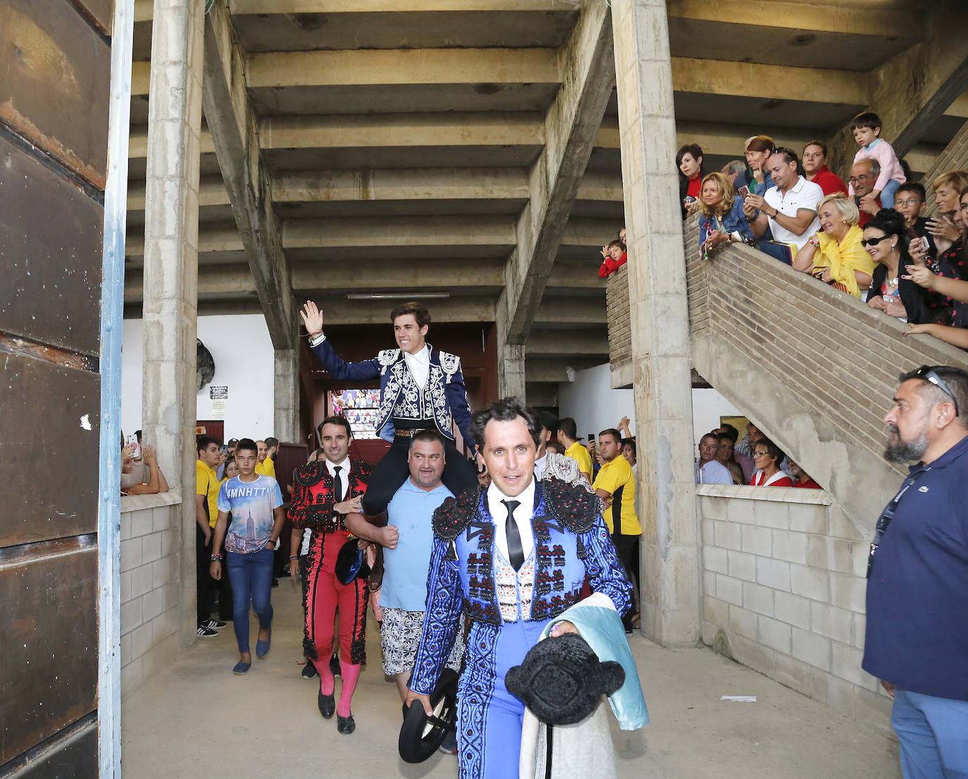 Fotos: Corrida de rejones en Palencia