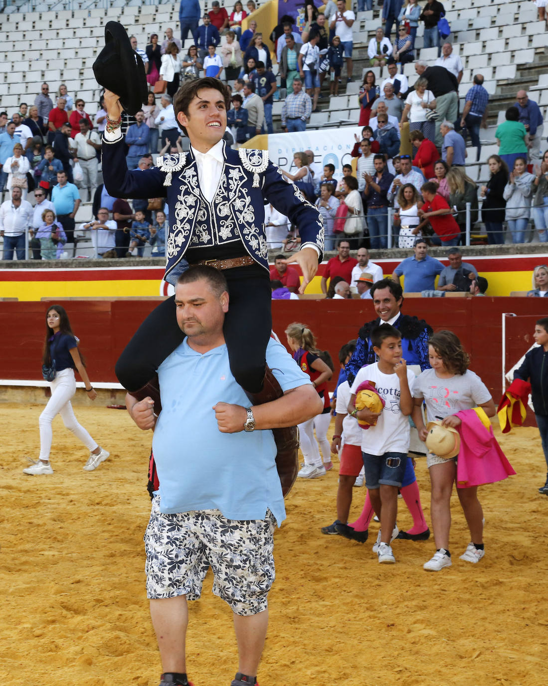Fotos: Corrida de rejones en Palencia