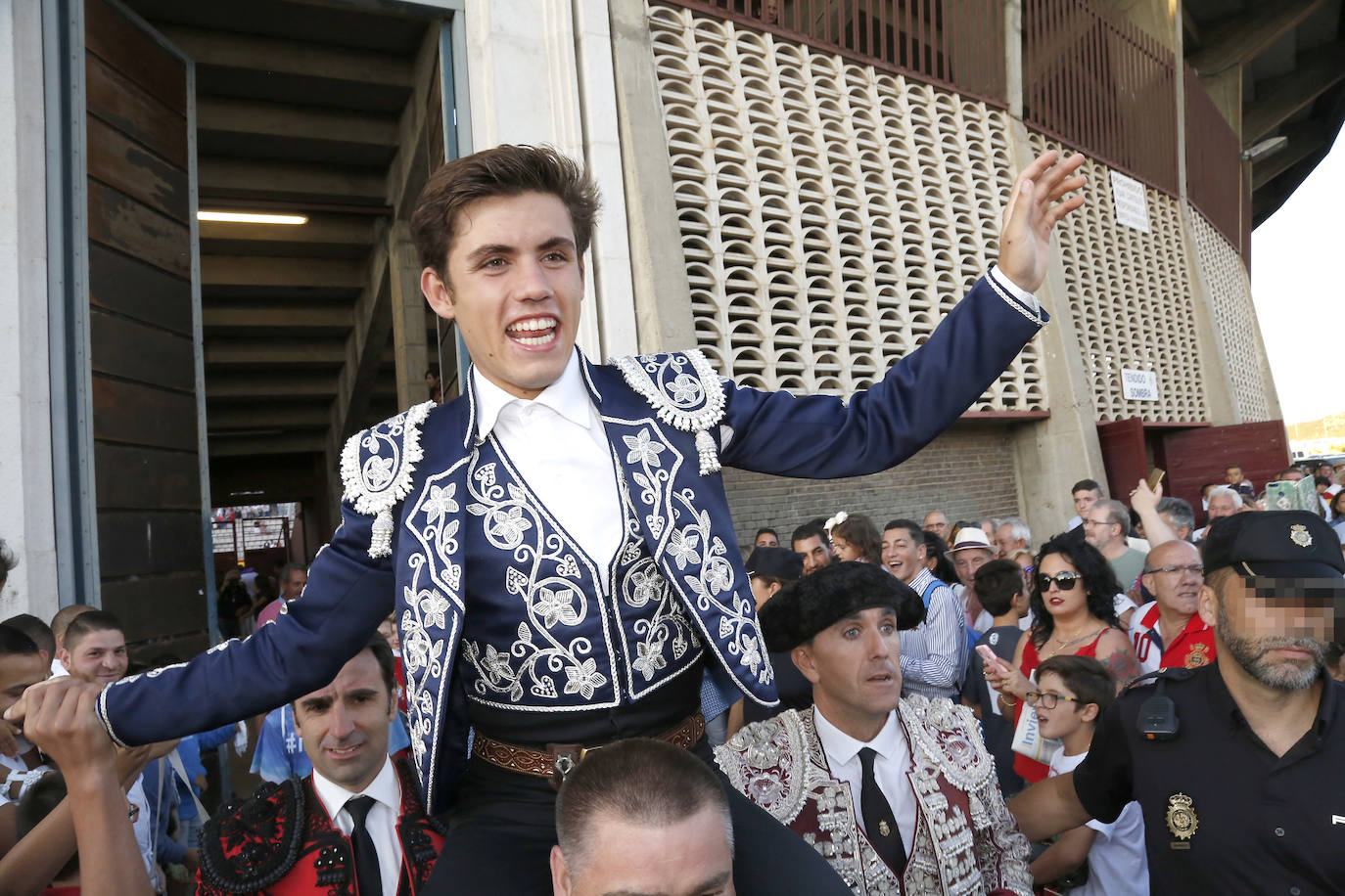 Fotos: Corrida de rejones en Palencia