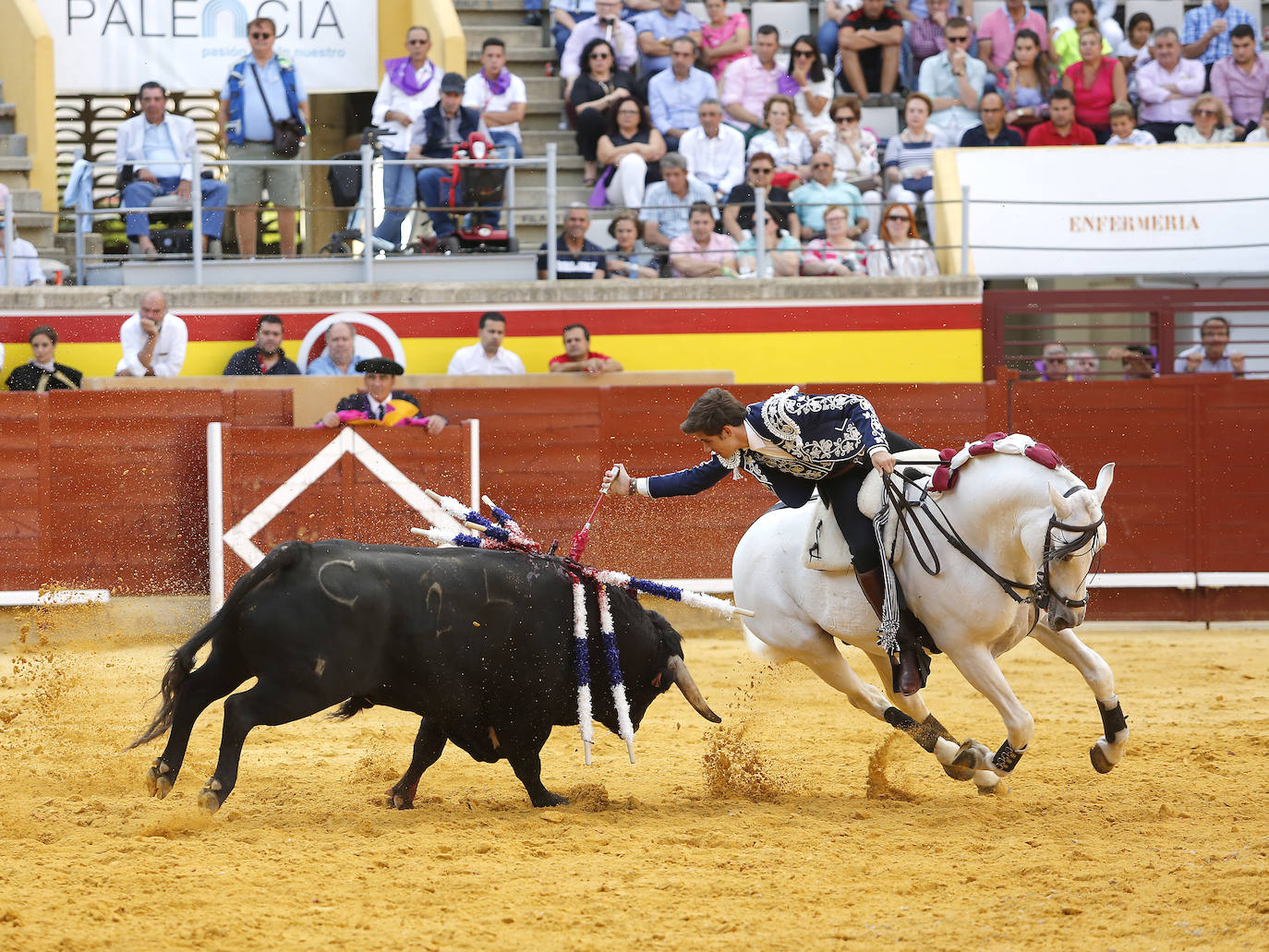 Fotos: Corrida de rejones en Palencia
