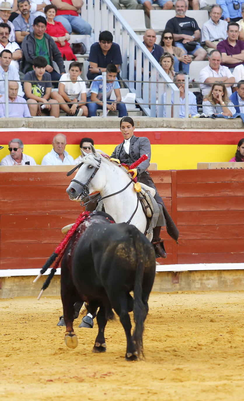 Fotos: Corrida de rejones en Palencia