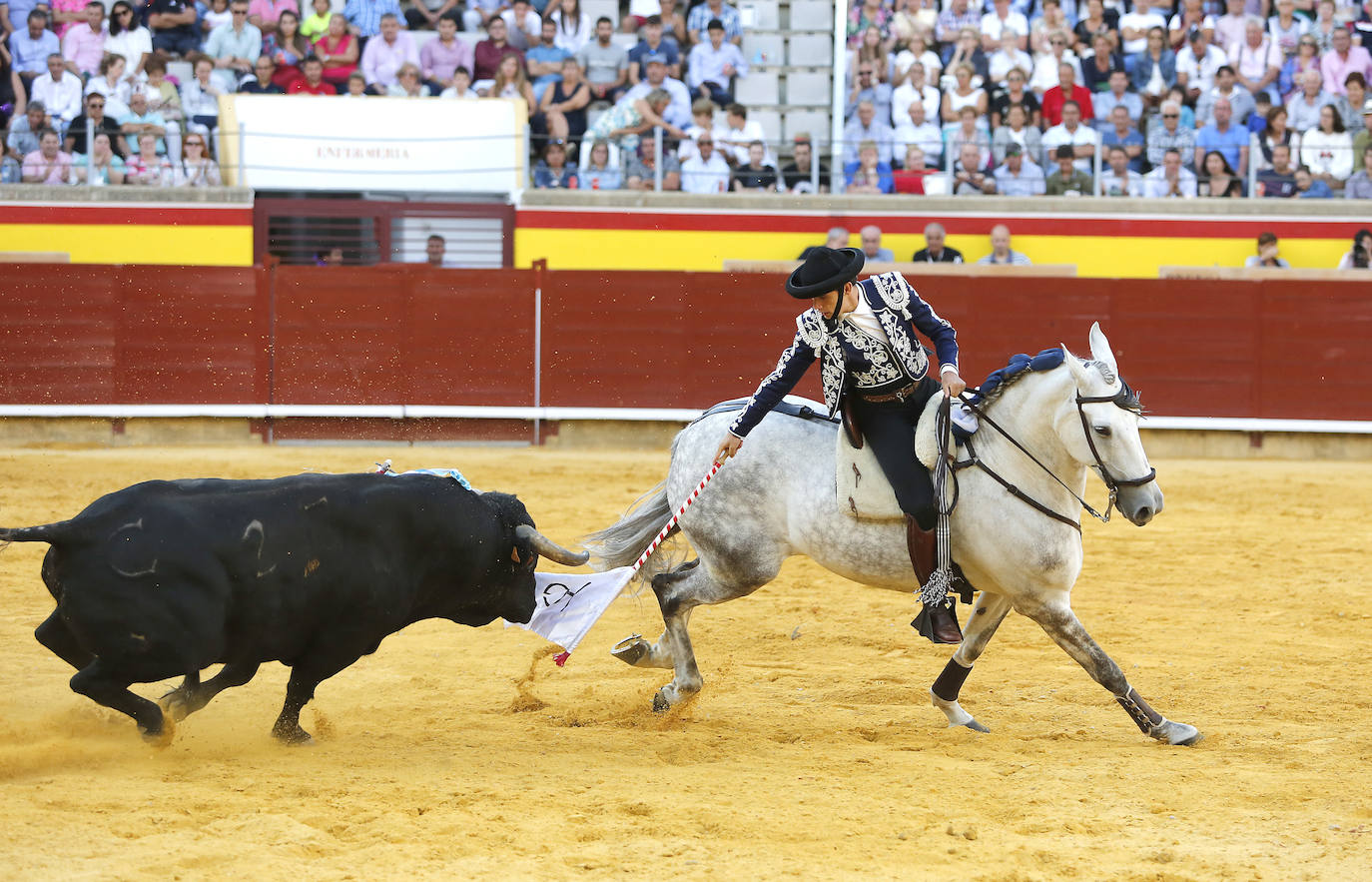 Fotos: Corrida de rejones en Palencia