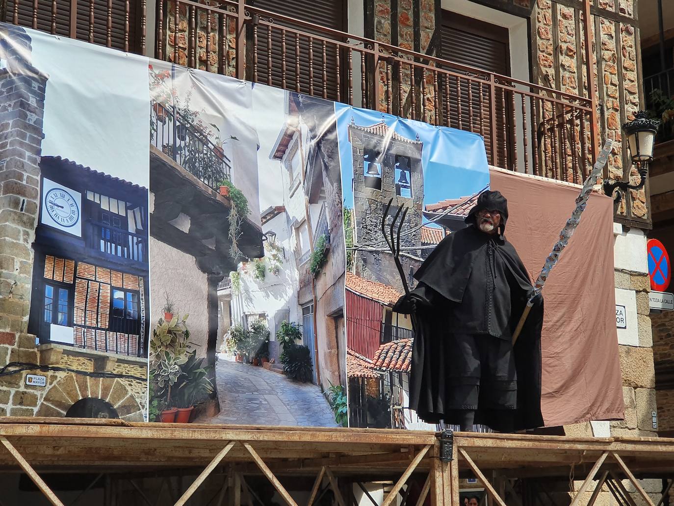 Fotos: Sotoserrano recupera la representación de la Loa