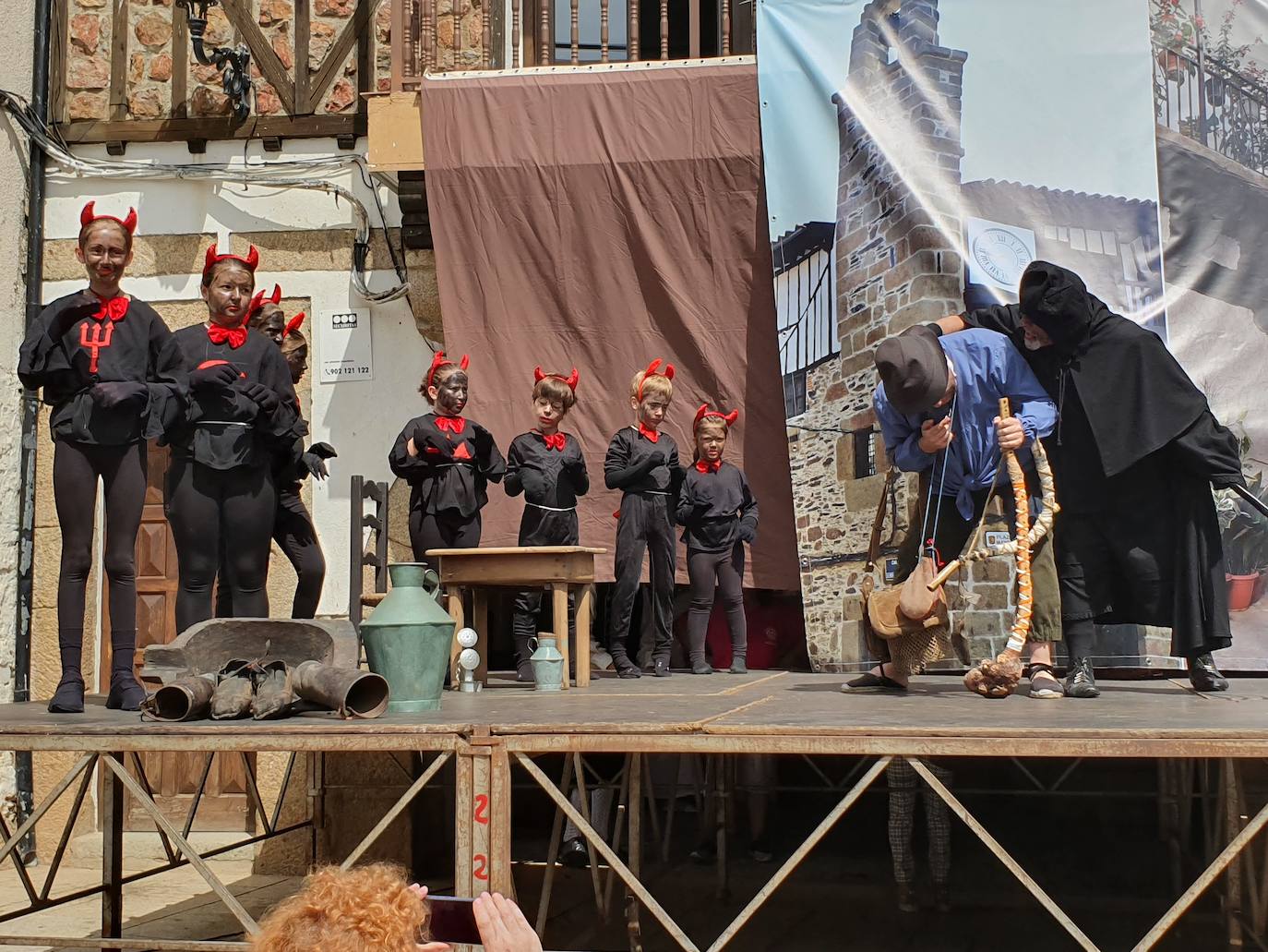 Fotos: Sotoserrano recupera la representación de la Loa