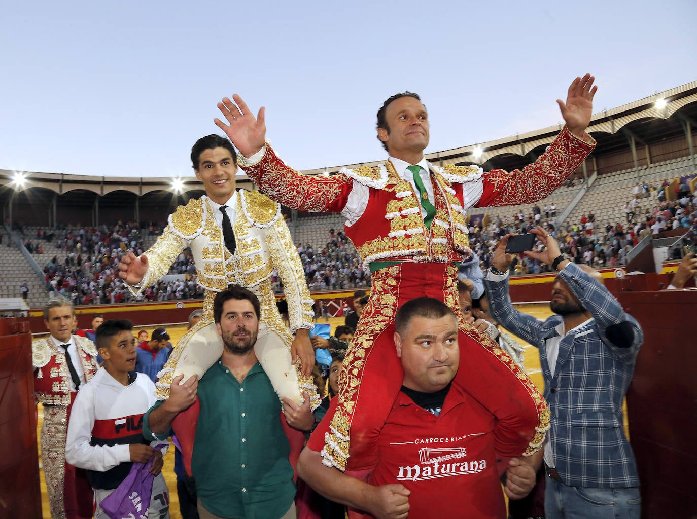 Fotos: Ferrera y Aguado triunfan en la última corrida de la feria de Palencia