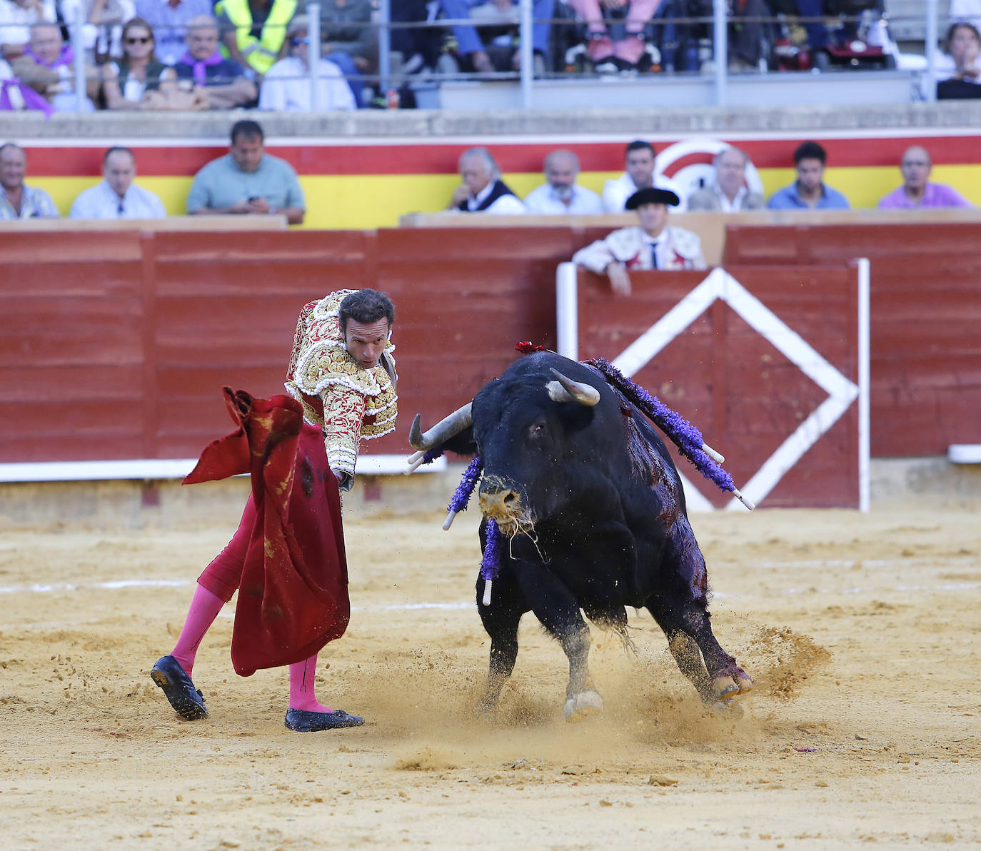Fotos: Ferrera y Aguado triunfan en la última corrida de la feria de Palencia