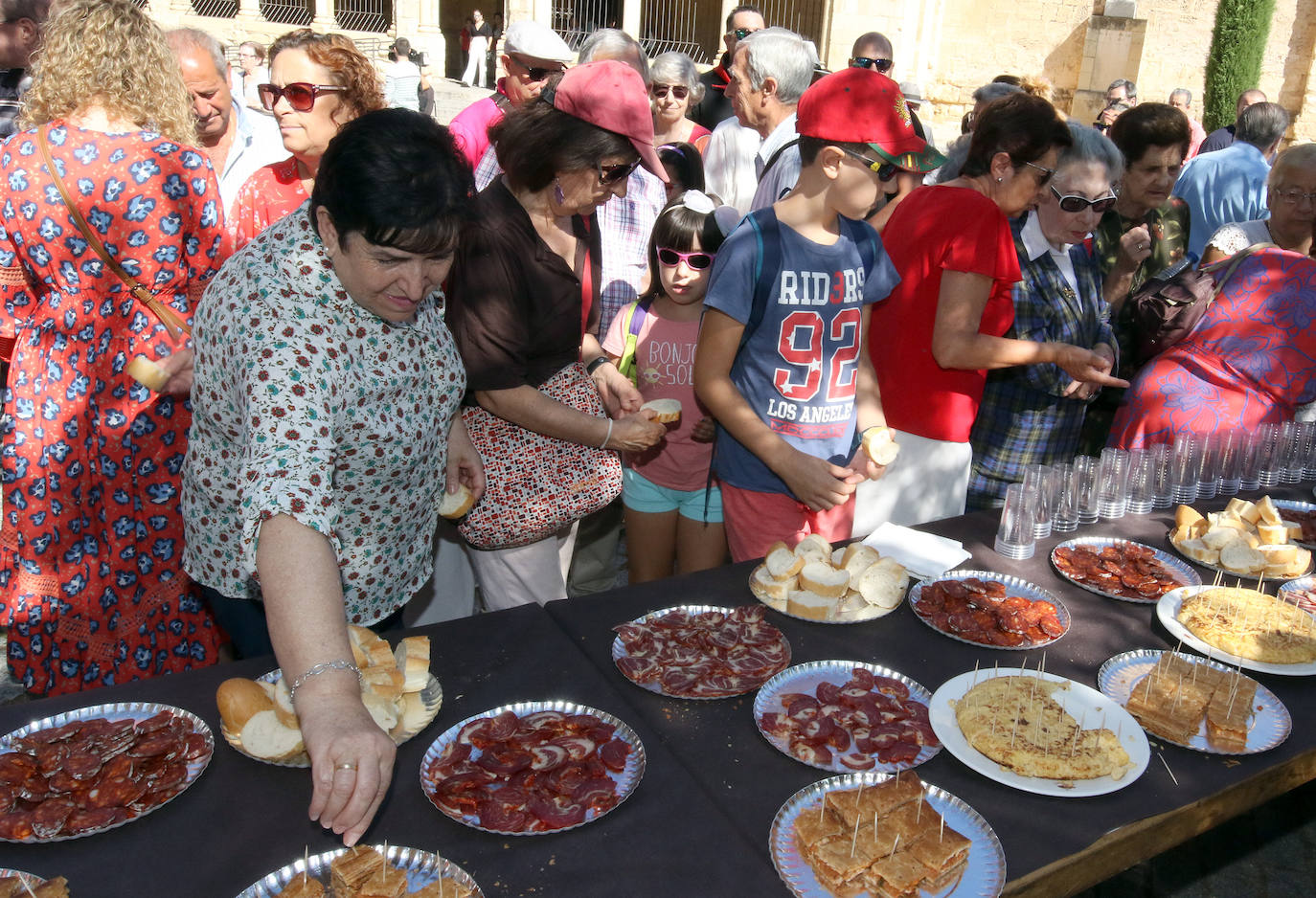 Fotos: Los camareros de Segovia celebran Santa Marta