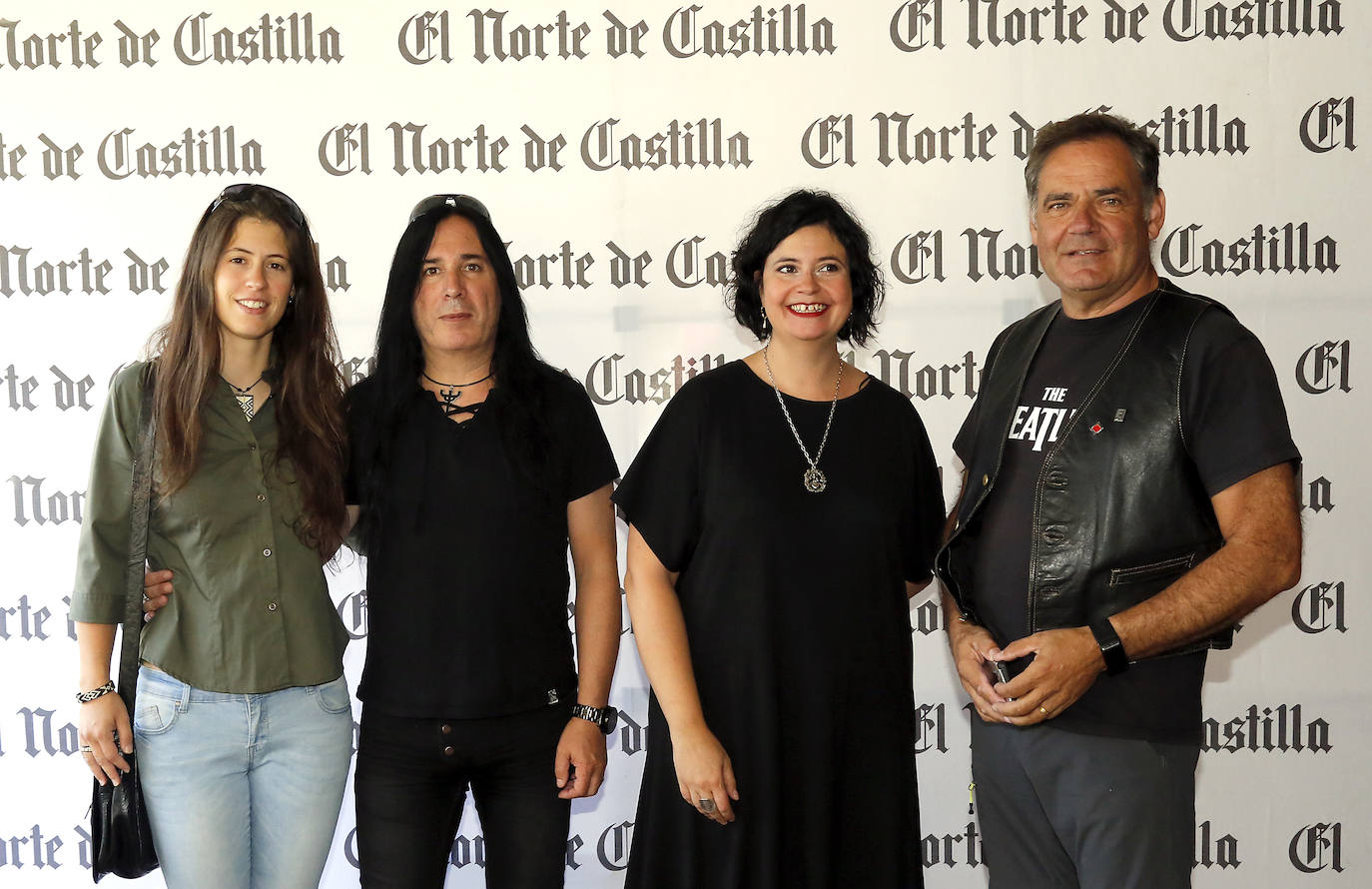 Fotos: El Norte de Castilla comparte las fiestas con los palentinos en su caseta (2/2)