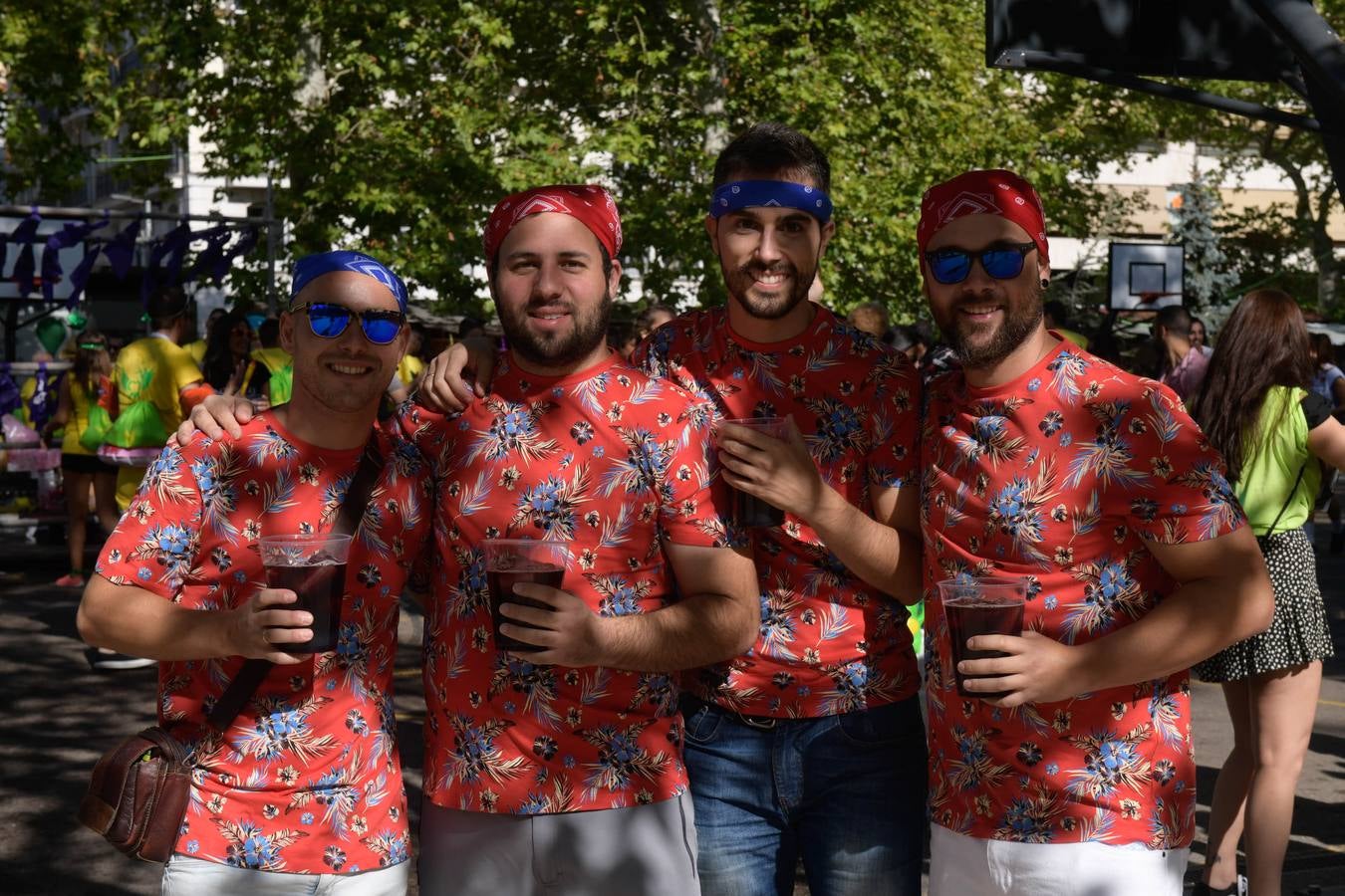 Fotos: Desfile de Peñas de las fiestas de Valladolid (2/3)