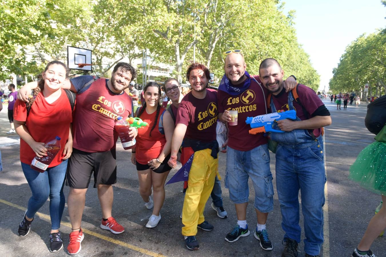 Fotos: Desfile de Peñas de las fiestas de Valladolid (2/3)