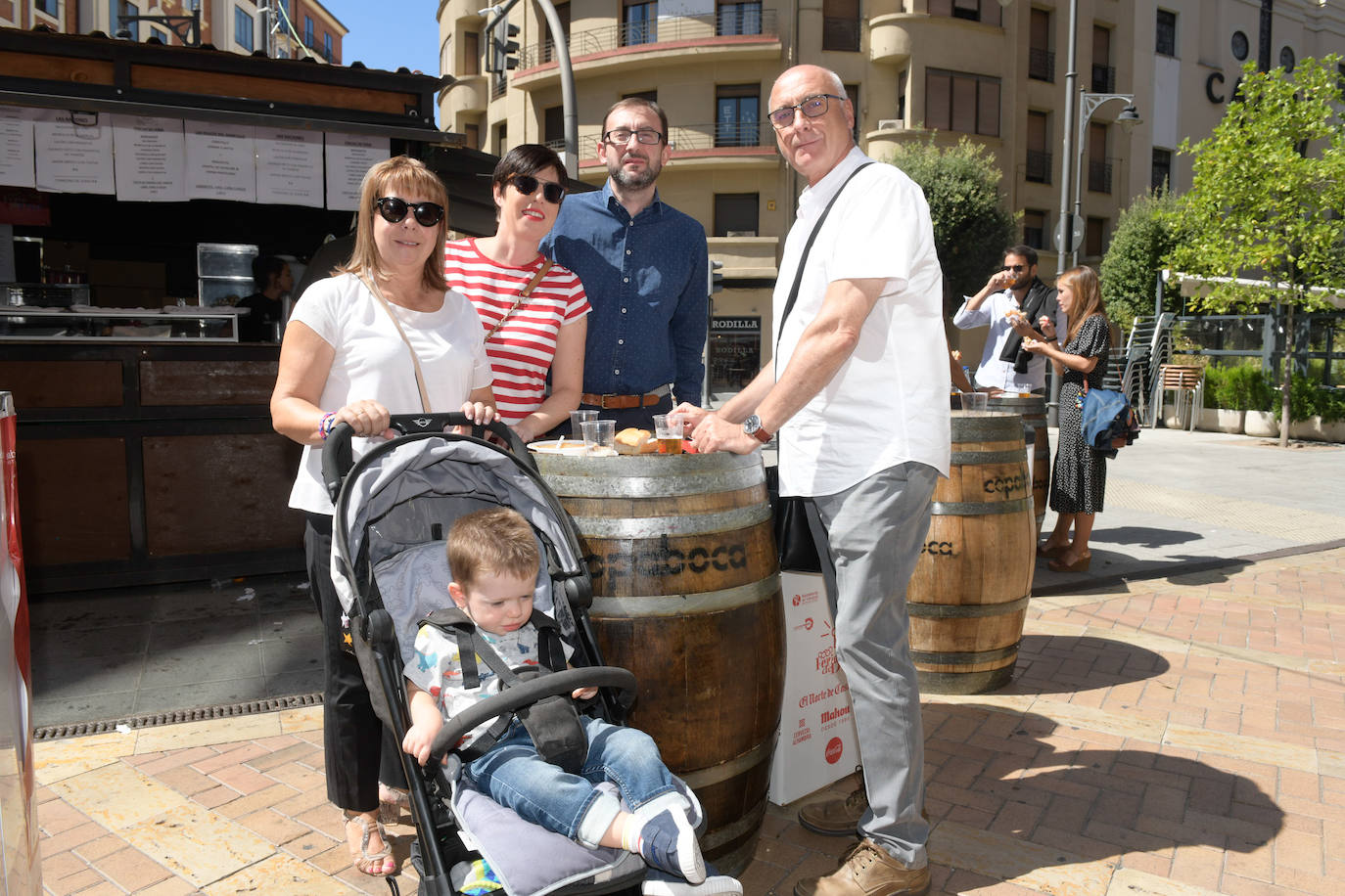 Fotos: Ambiente en las casetas de la feria de día