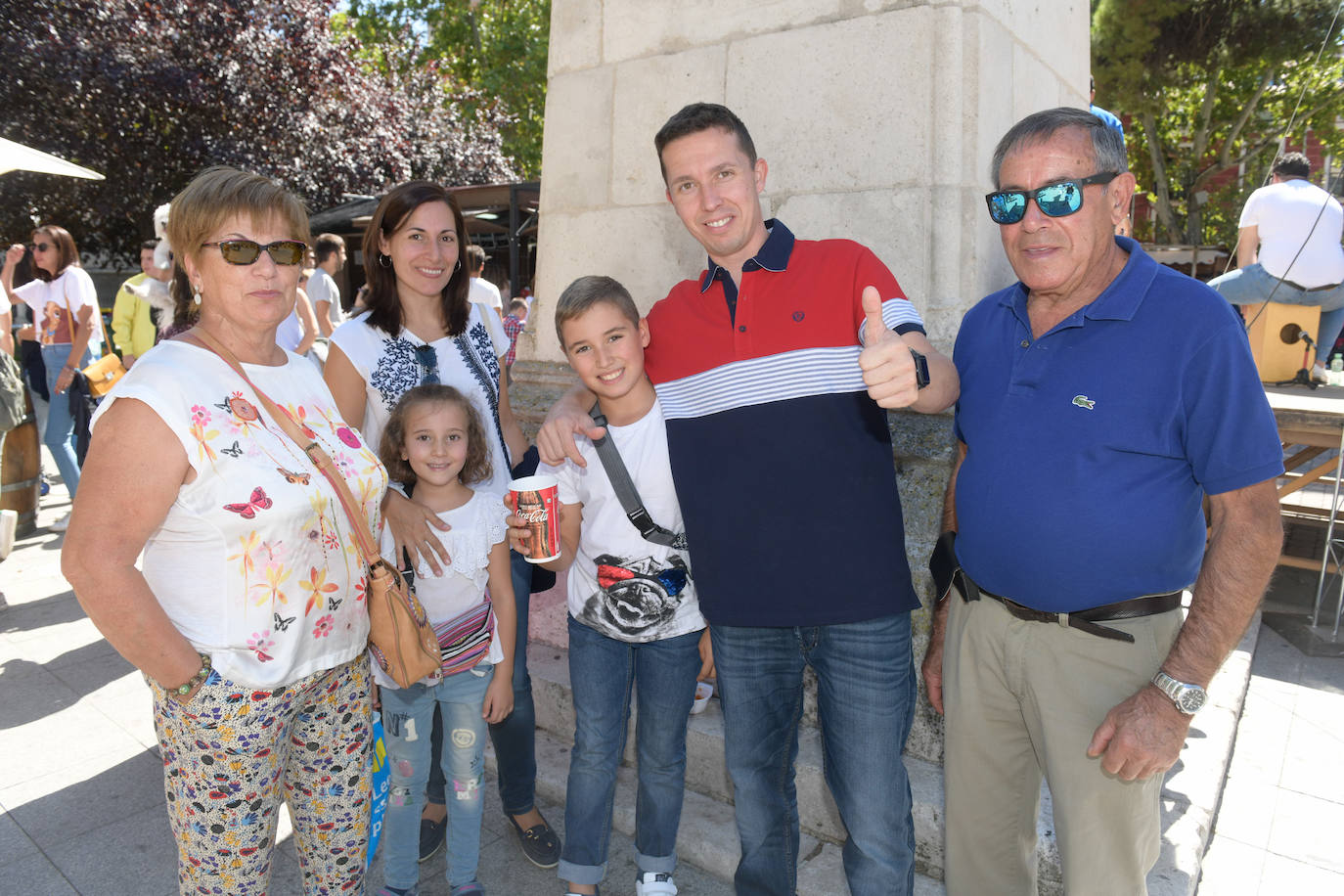 Fotos: Ambiente en las casetas de la feria de día