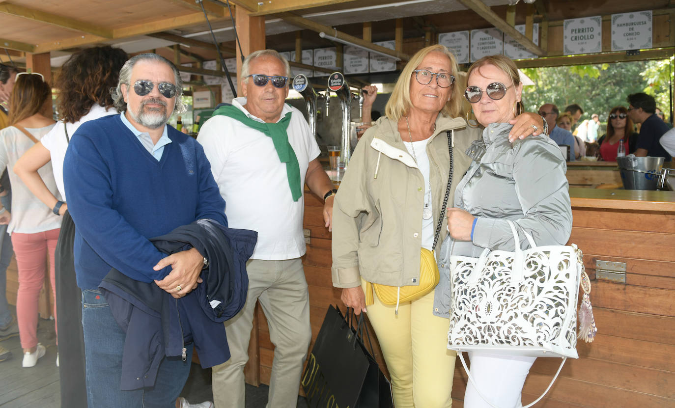 Fotos: Ambiente en las casetas de la feria de día