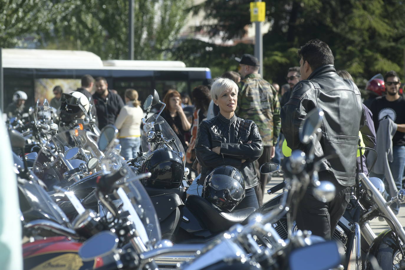 Fotos: Concentración de motos en la Cúpula del Milenio con motivo de las fiestas de Valladolid