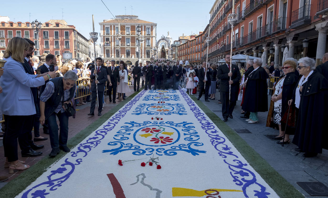 Fotos: Misa y procesión en honor a la Virgen de San Lorenzo