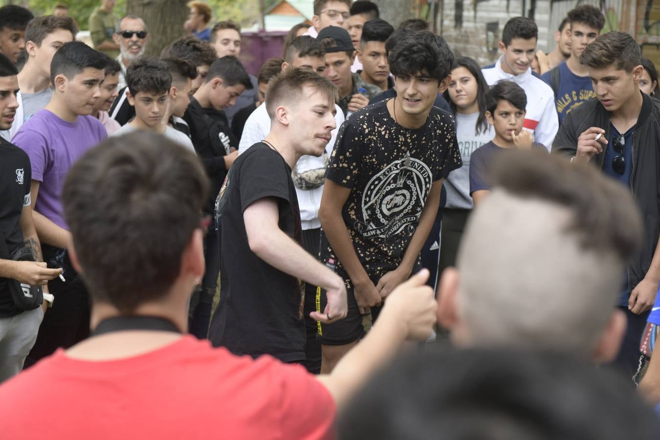 Fotos: Batalla de gallos en el Paseo de las Moreras