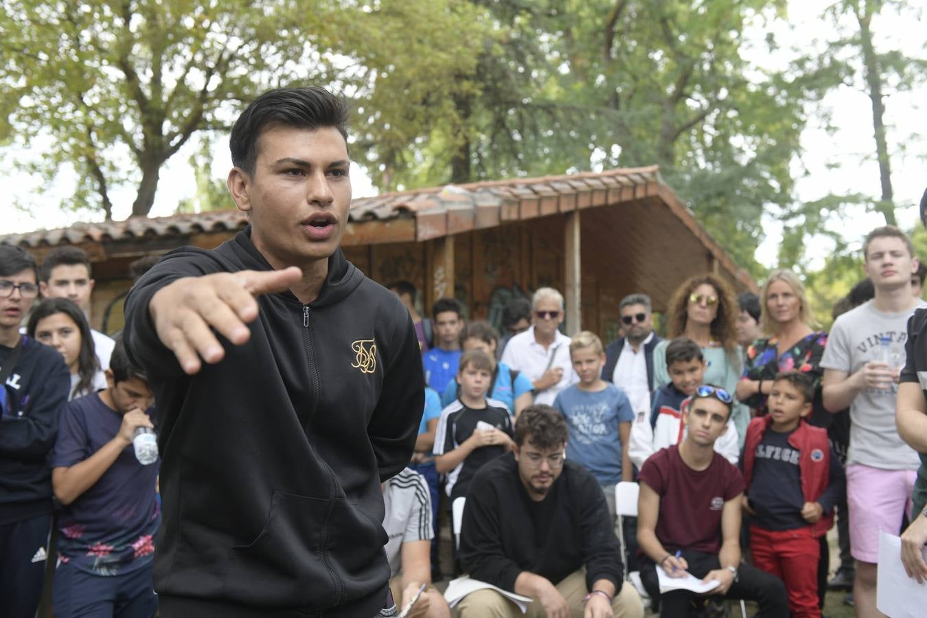 Fotos: Batalla de gallos en el Paseo de las Moreras