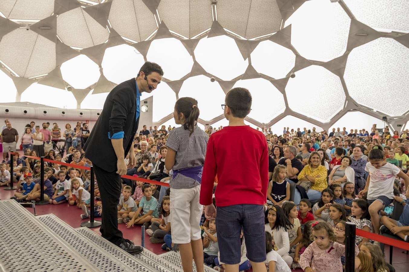 Fotos: Magia en la Cúpula del Milenio de Valladolid