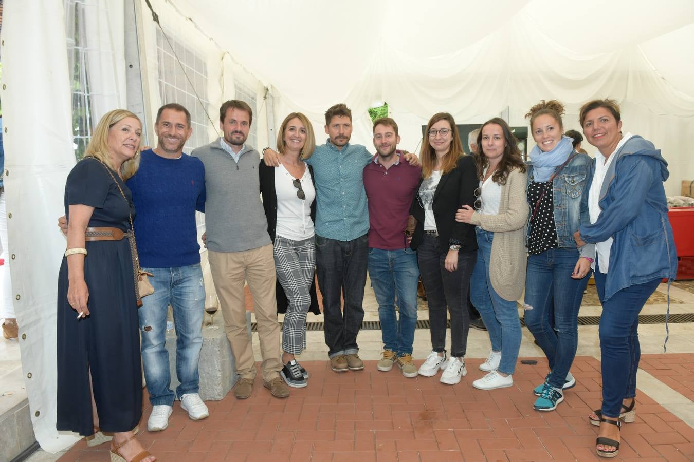 Yolanda Solla, de El Norte, junto a Félix Sanz, José María Ortiz, Ascensión Mayo, Pedro Resina, Juan Martín, Elena Flores, Miriam Fernández, Sheila Palomo y Patricia San José, del Máster de Liderazgo de la Cámara Comercio. 