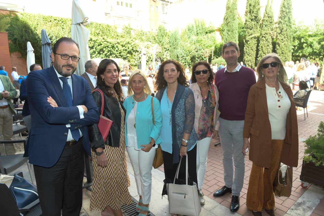 Javier Garicano (decano del Colegio de Abogados), Teresa Vicario (abogada), y del Colegio de Procuradores Yolanda Gutiérrez, Cristina Goicochea (decana), Henar Sánchez, Íñigo Llanos y Emilia Camino.