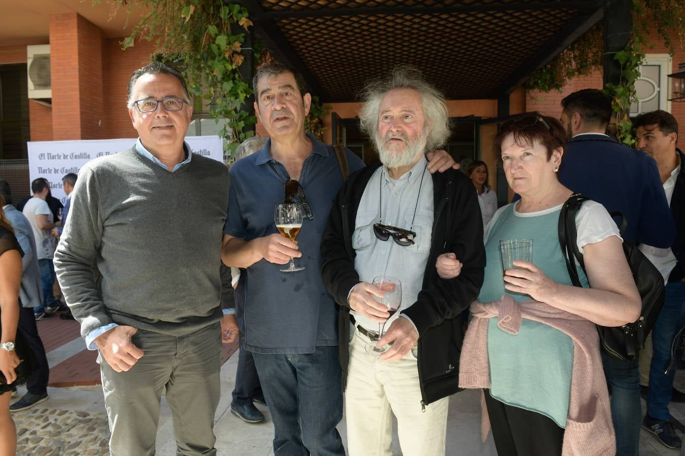 Un día más la caseta que El Norte de Castilla tiene ubicada en la terraza del Hotel Meliá Recoletos de Valladolid ha congregado a decenas de personalidades del mundo de la política, las empresas y el deporte tanto vallisoletano como de Castilla y León