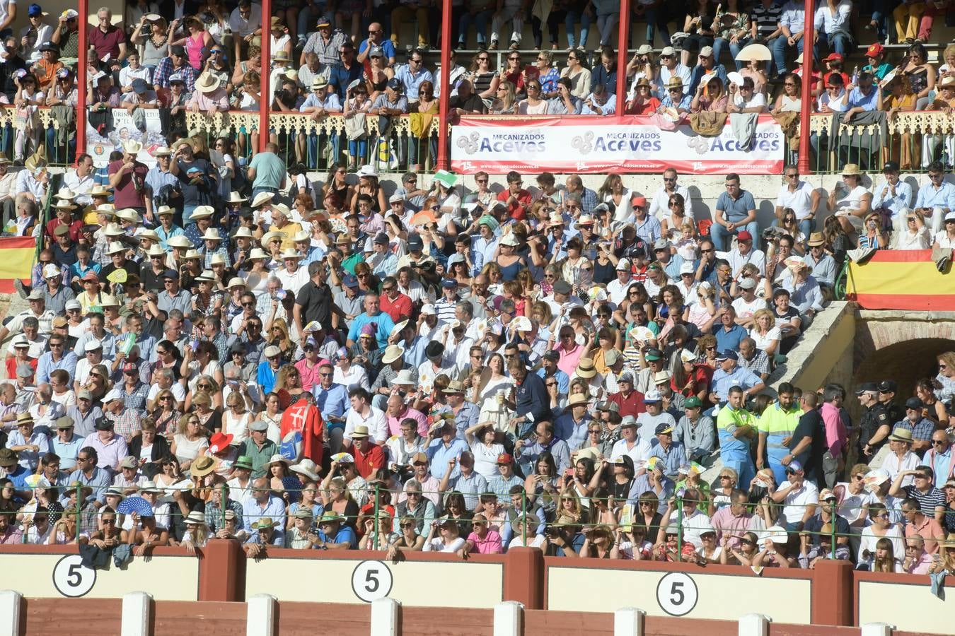 Con toros de la ganadería de Garcigrande, para Ponce, El Juli y Pablo Aguado