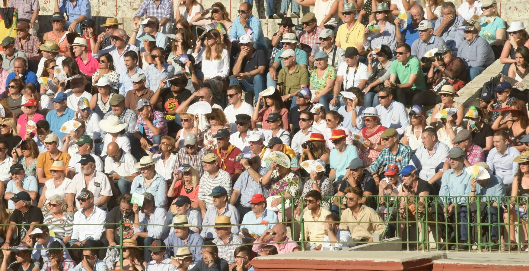 Con toros de la ganadería de Garcigrande, para Ponce, El Juli y Pablo Aguado