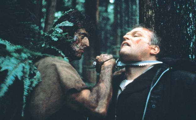 Sylvester Stallone y Brian Dennehy en 'First Blood' (Primera sangre), que en España se tituló 'Acorralado'.