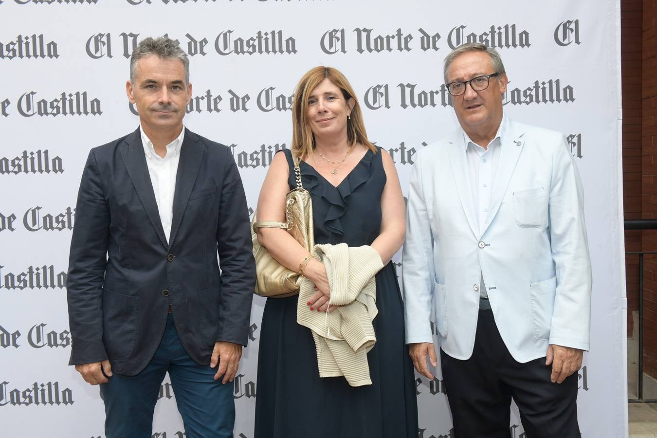 Jesús García (Aquona), junto a Ana Vidal y Jesús San Miguel, de San Miguel Consulting.