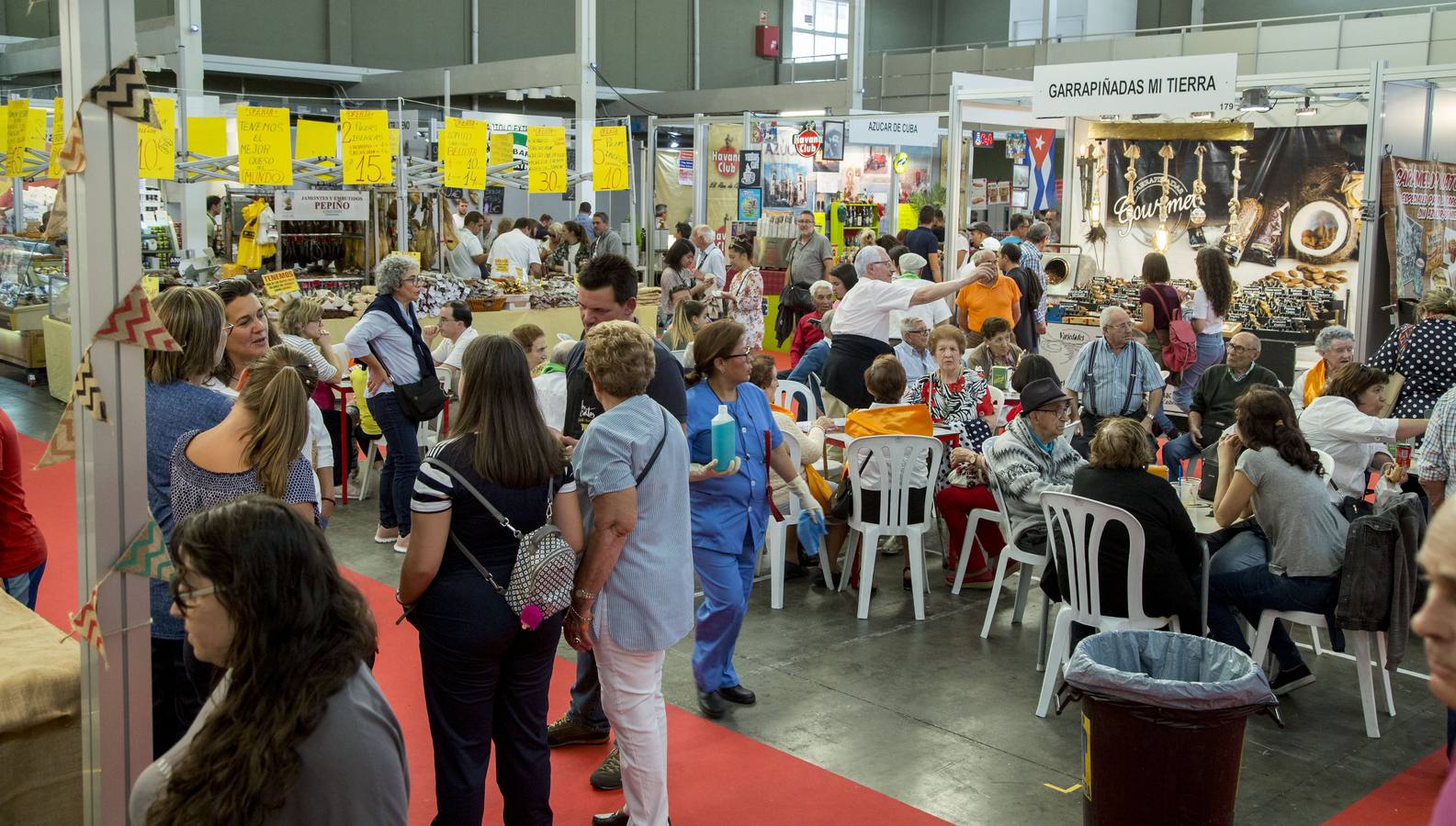 115 expositores que representan a 300 empresas hacen las delicias de los visitantes