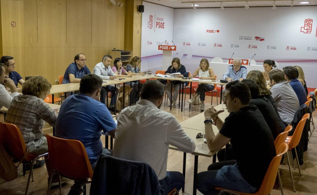 La comisión ejecutiva provincial del PSOE, en una de sus reuniones.