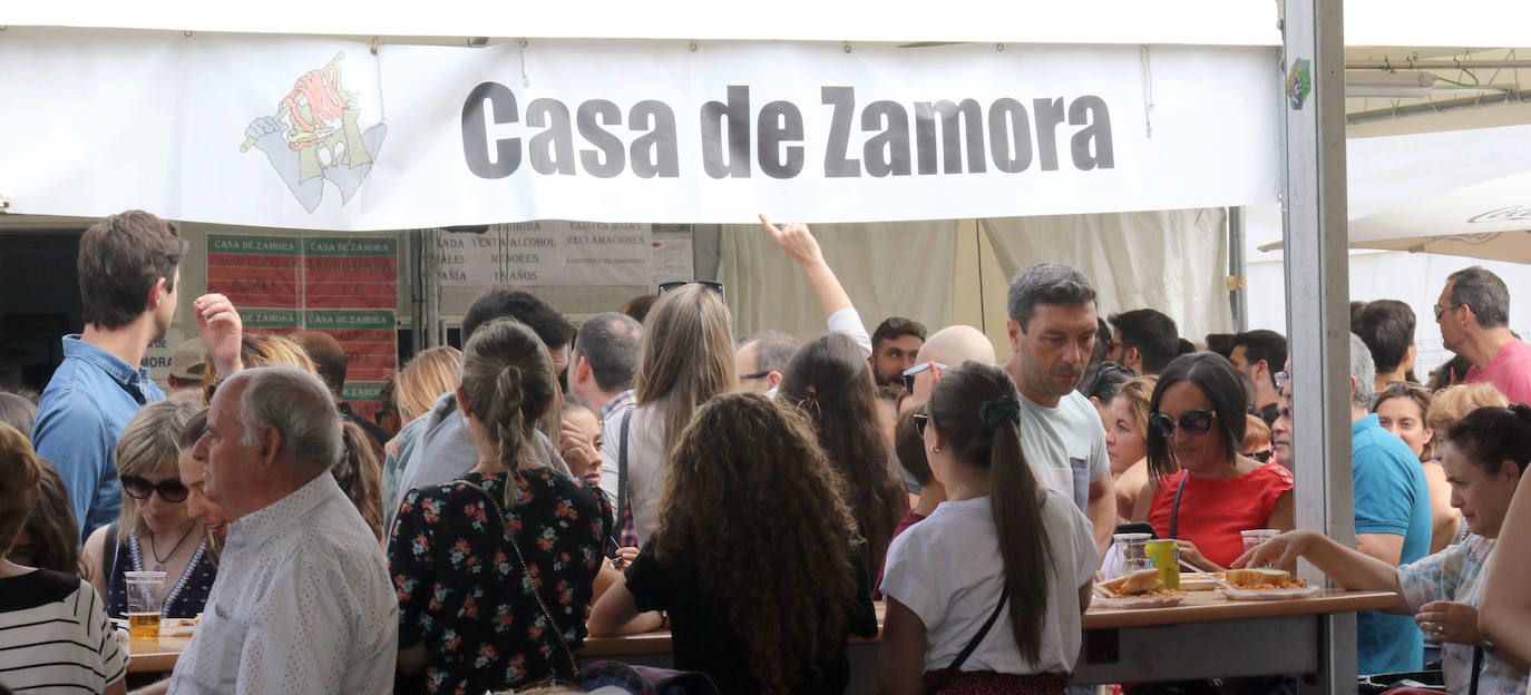 Fotos: La Feria de Folklore y Gastronomía de Valladolid cierra sus puertas