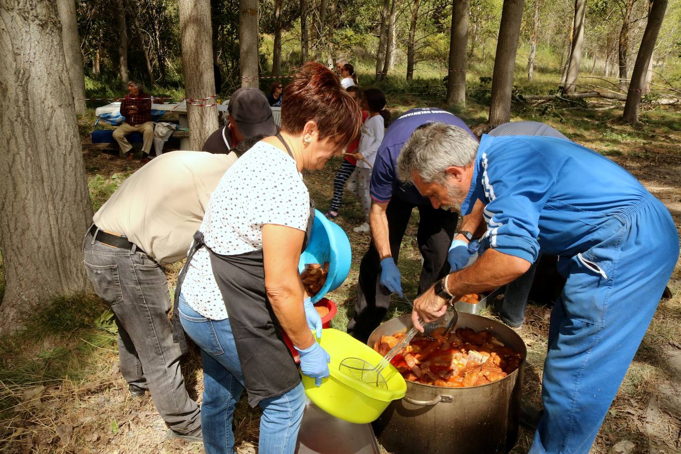 Degustación de cocido en recuerdo a los montaneros.