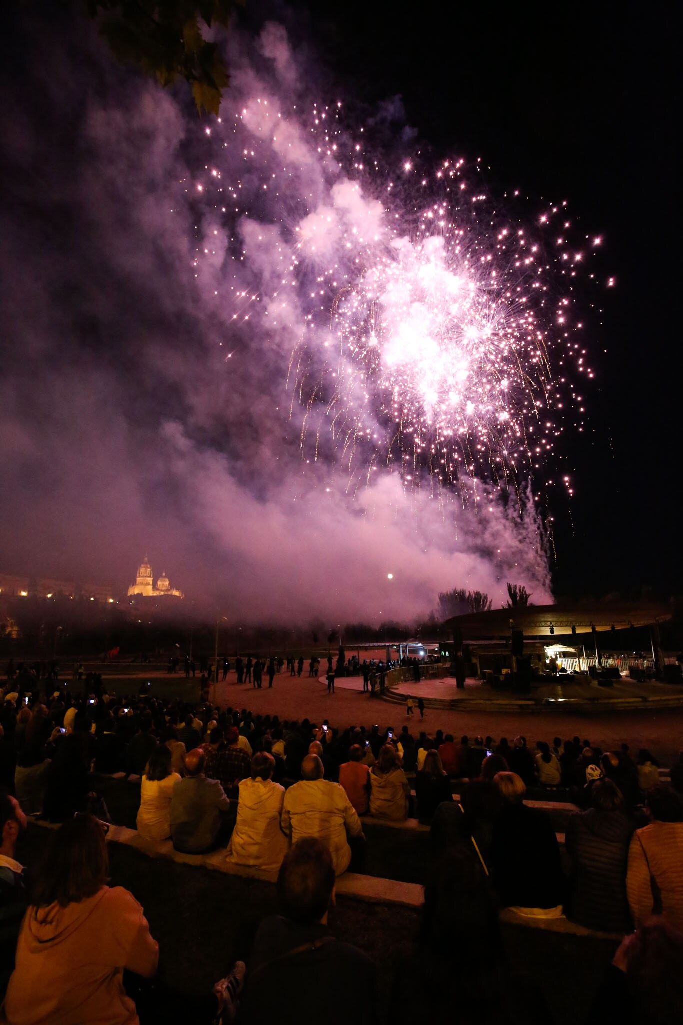 Fotos: Los fuegos artificiales despiden las fiestas de Salamanca