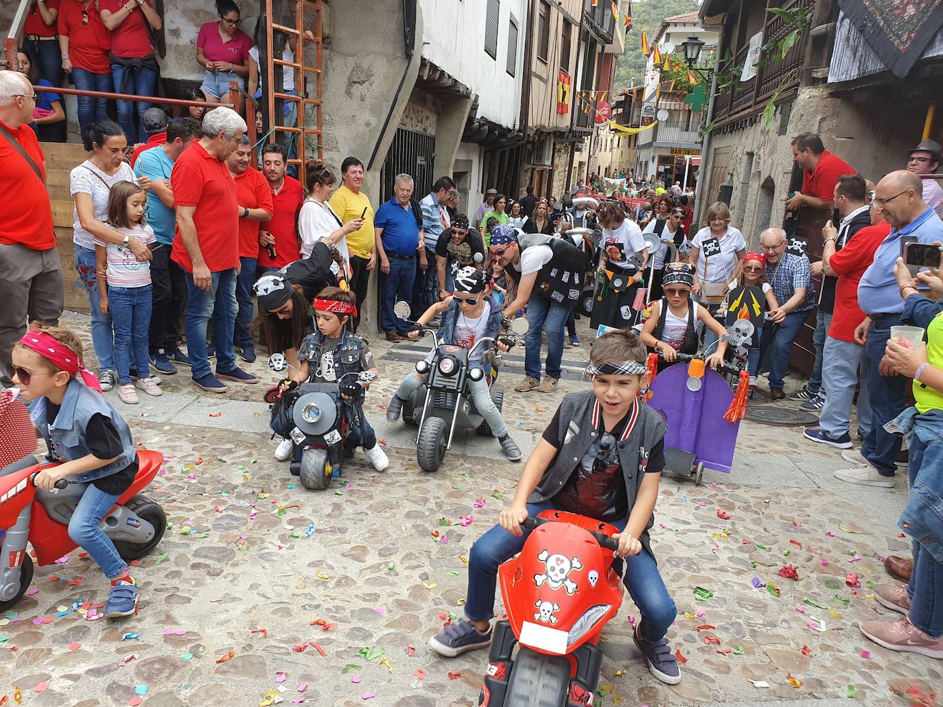 Fotos: Día del Toro en las fiestas de San Esteban de la Sierra