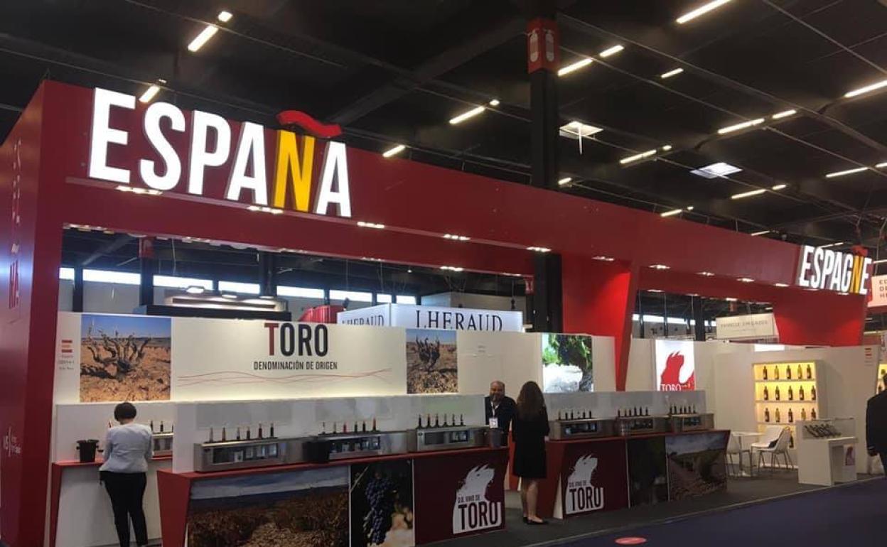 La DO Toro en una feria de vinos. 