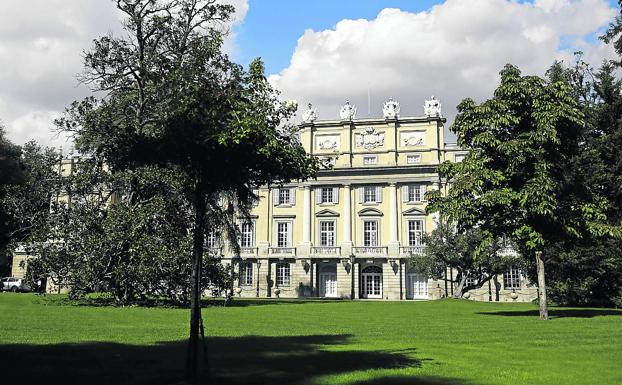 Exterior del palacio. Solo aquí se pueden hacer fotos.