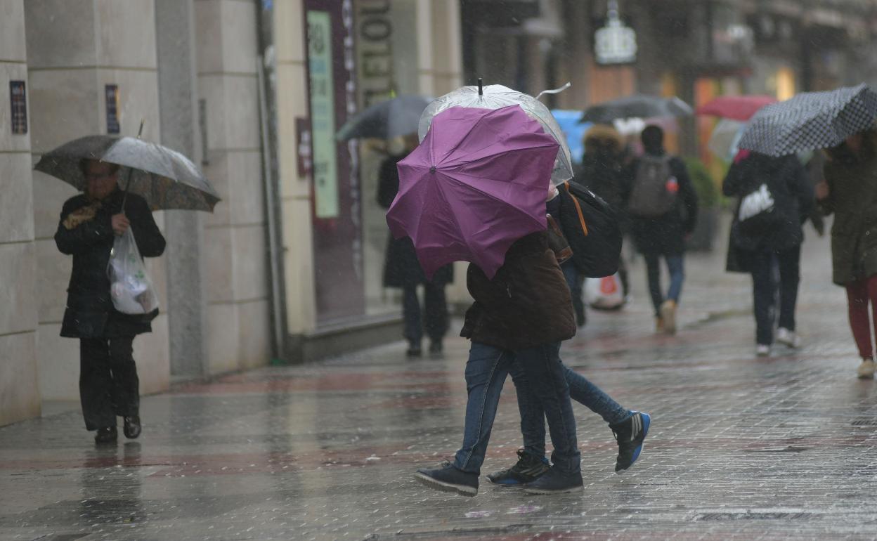 Las precipitaciones hacen acto de presencia en Valladolid. 