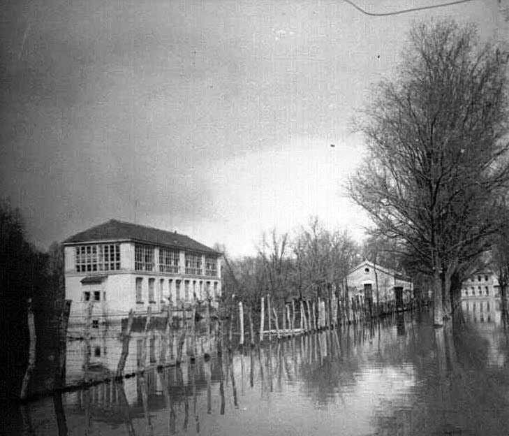 28 de marzo de 1924. Riada del Esgueva en el Prado de la Magdalena.