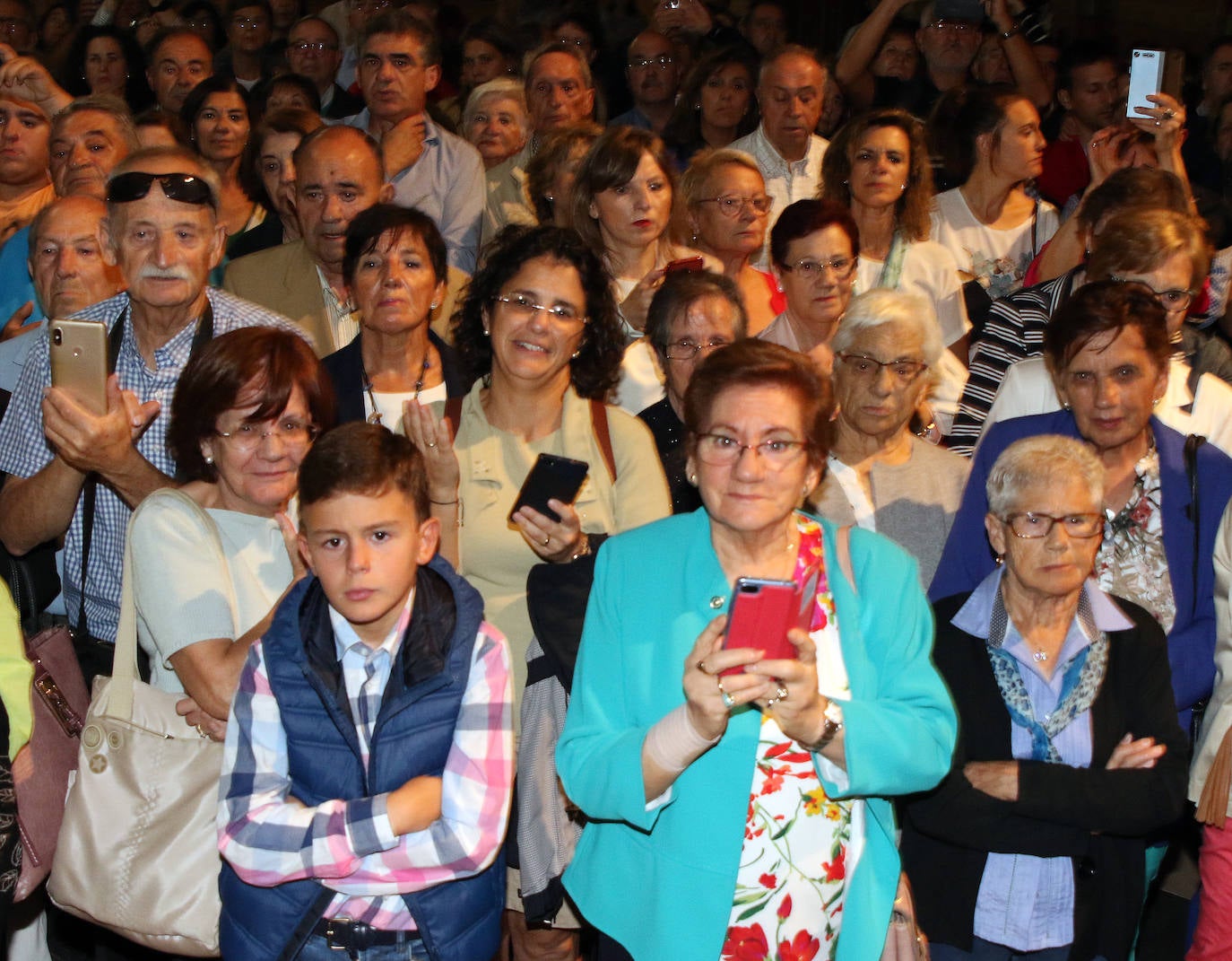 Fotos: La Virgen de la Fuencisla ya está en la Catedral